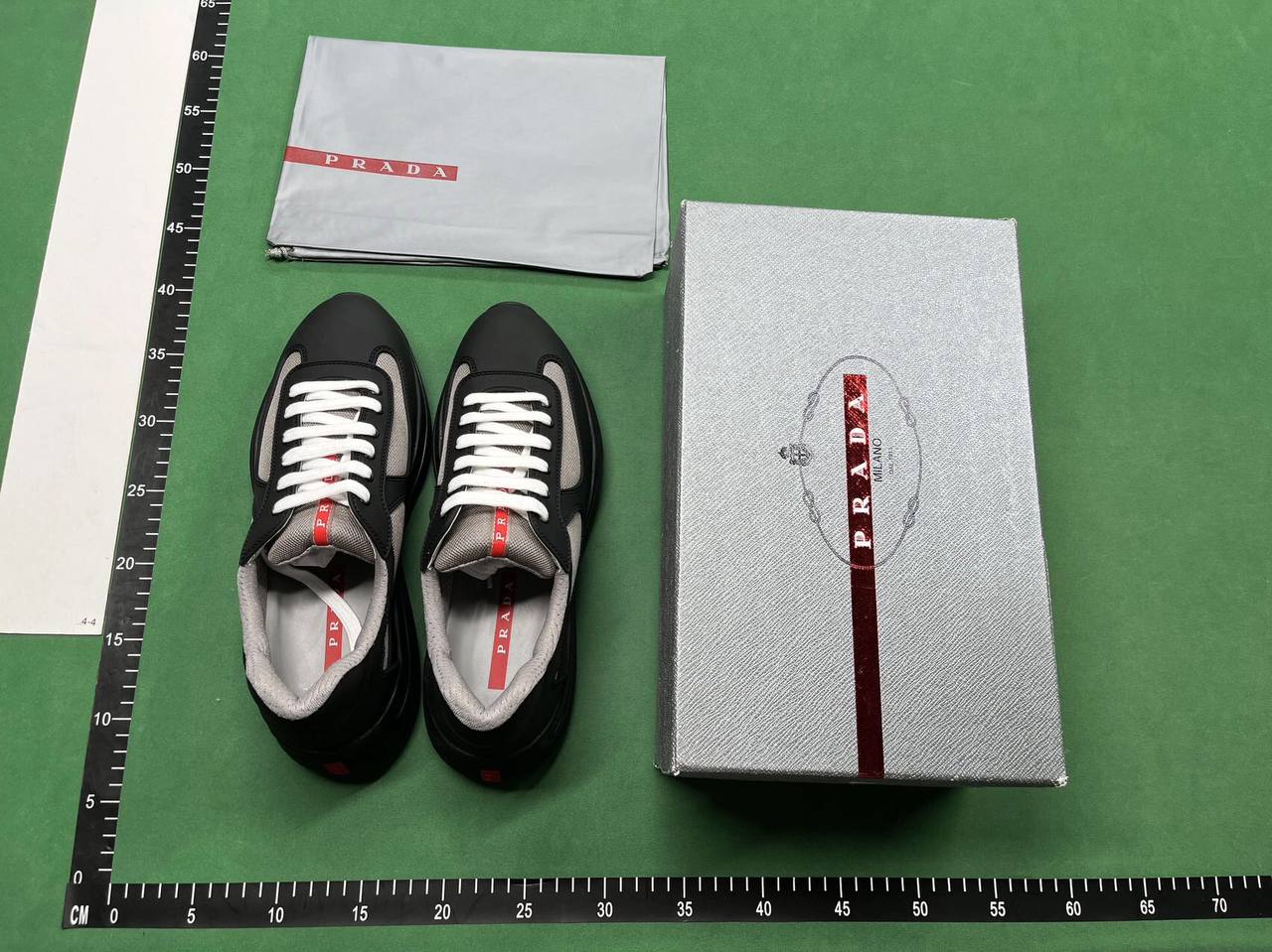 PRADA -4