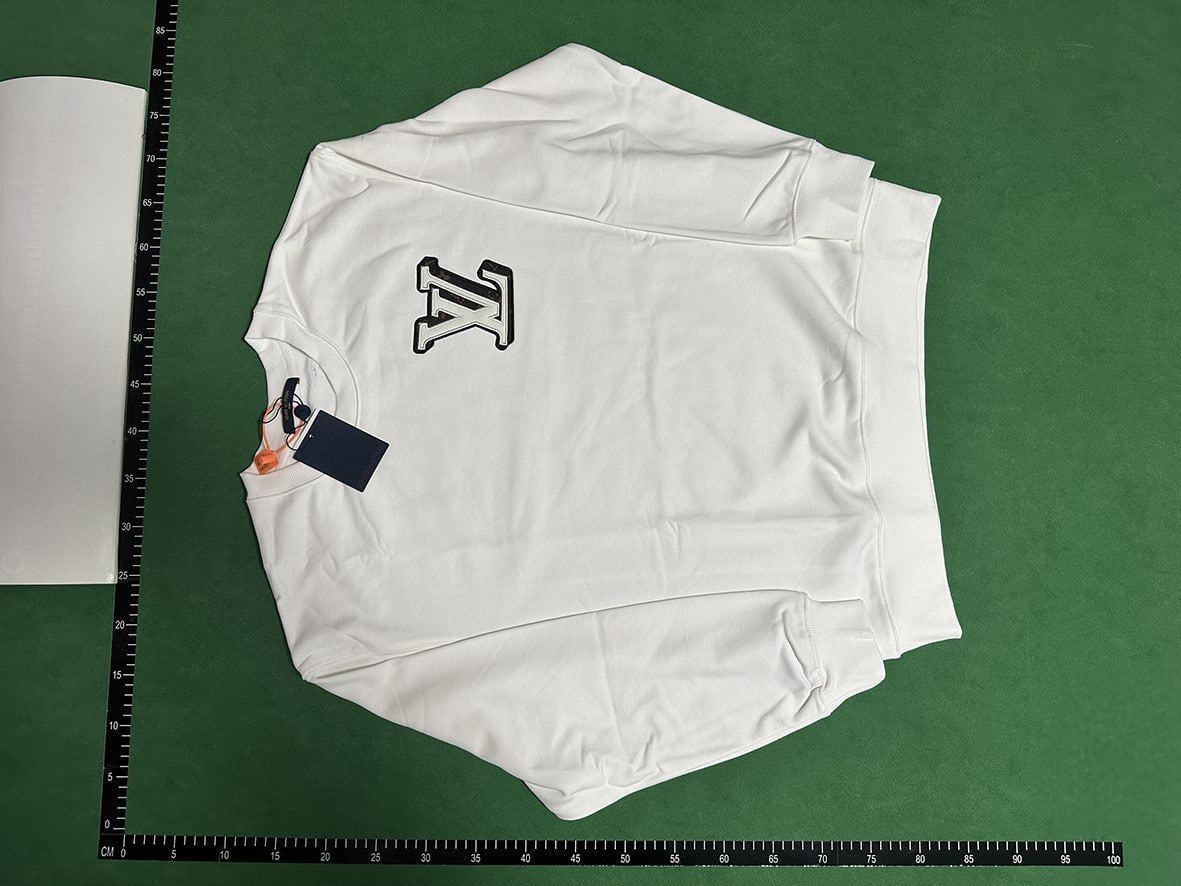  Louis Vuitton Sweater