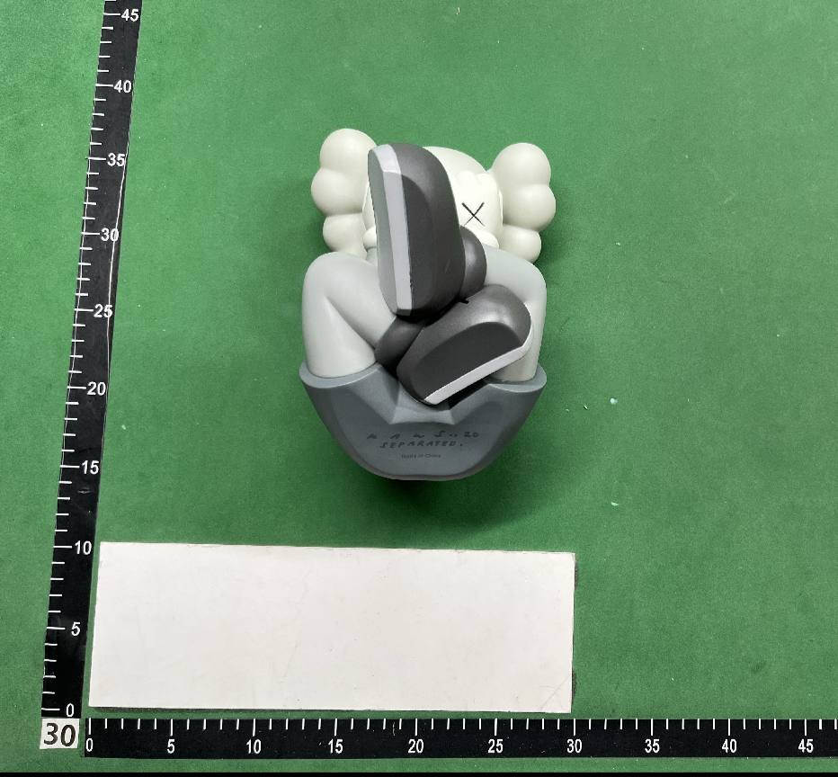 Kaws Figure（20+ style） -2