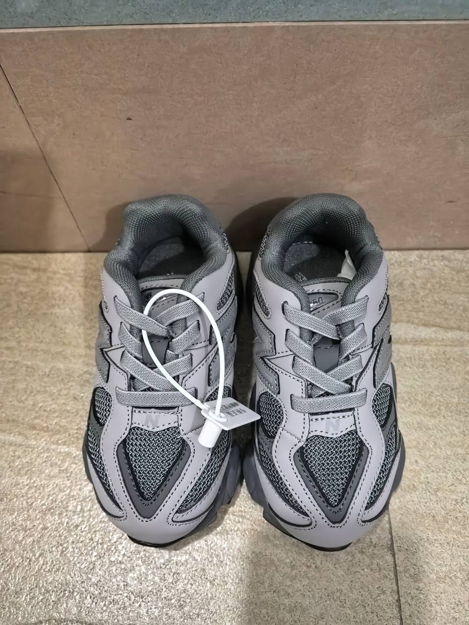 NB9060 vintage elastic band ch