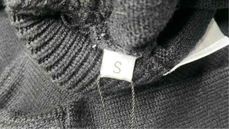 AMI Sweaters（40+ Styles） -2