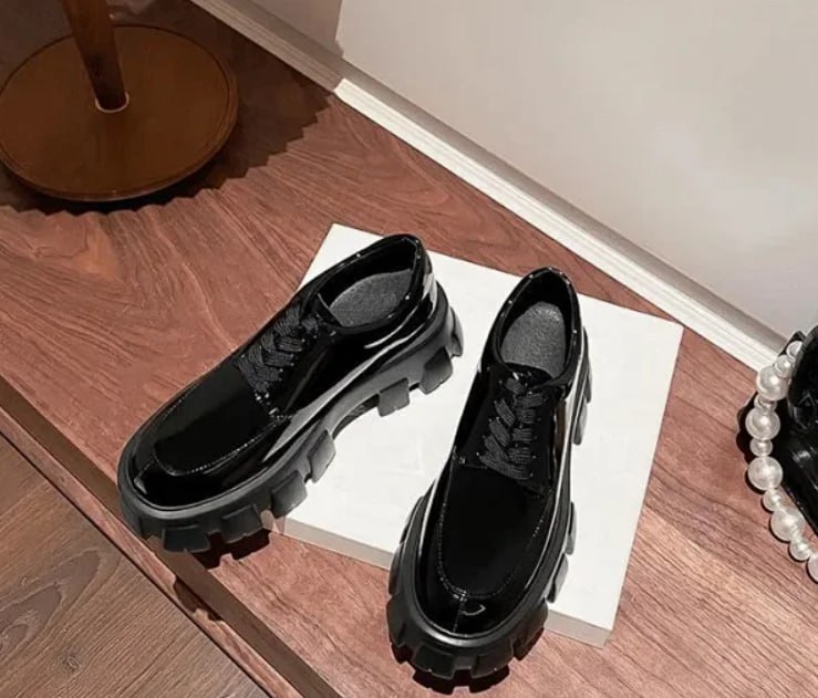  PRADA -2
