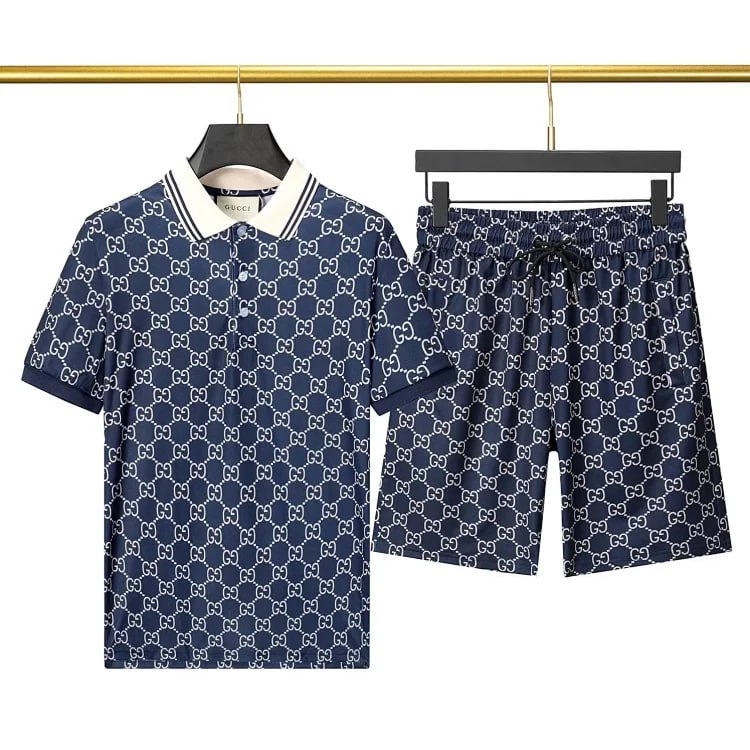  Gucci  Short Sleeve Suits（8st