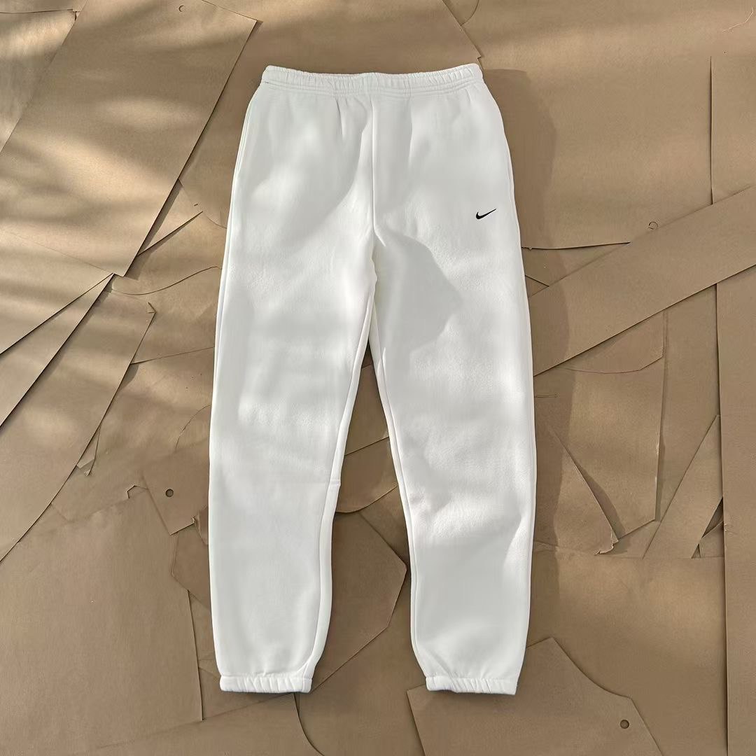  Nike Suit -2