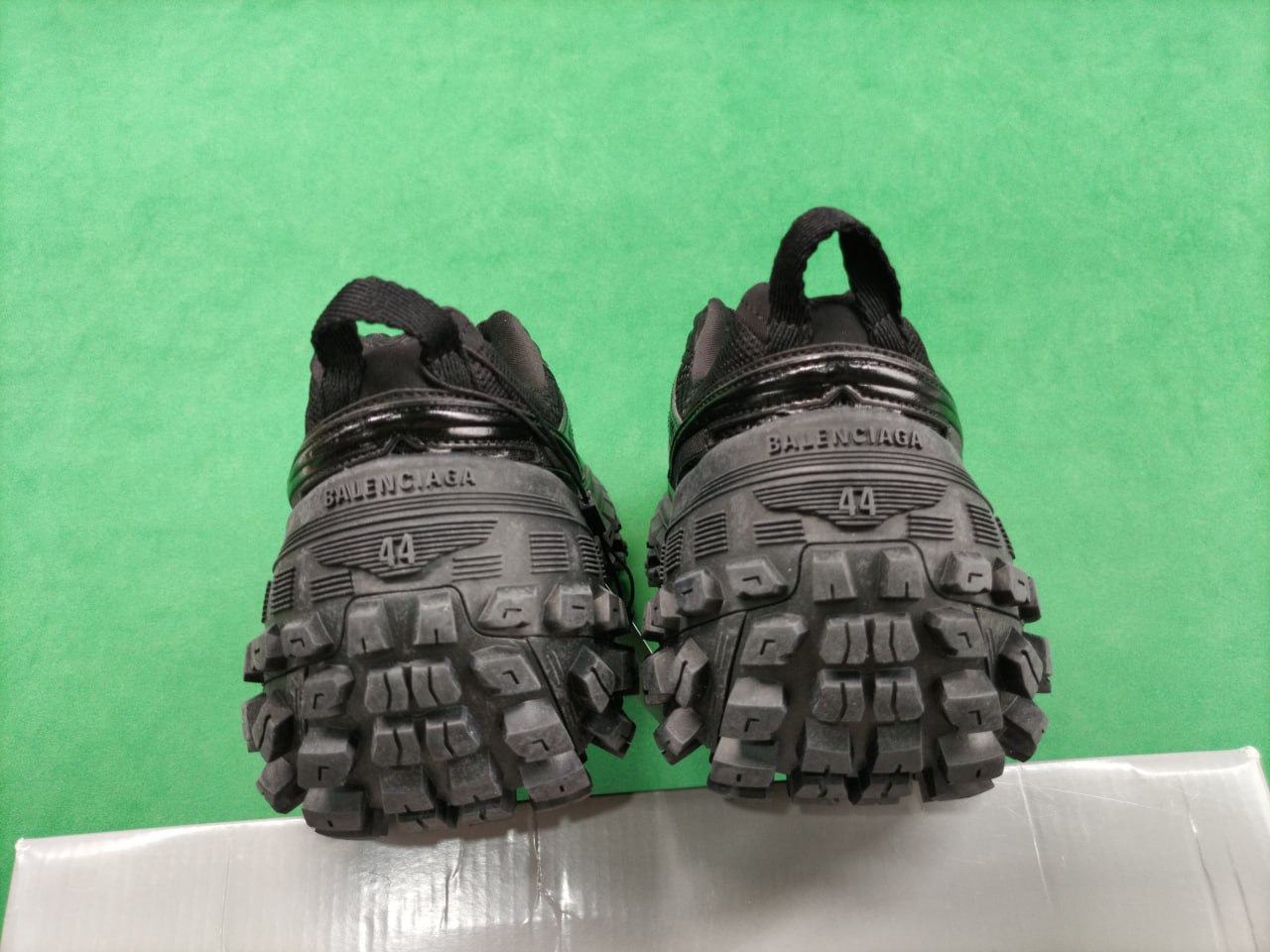 BLCG Defender Tire Shoes  -5