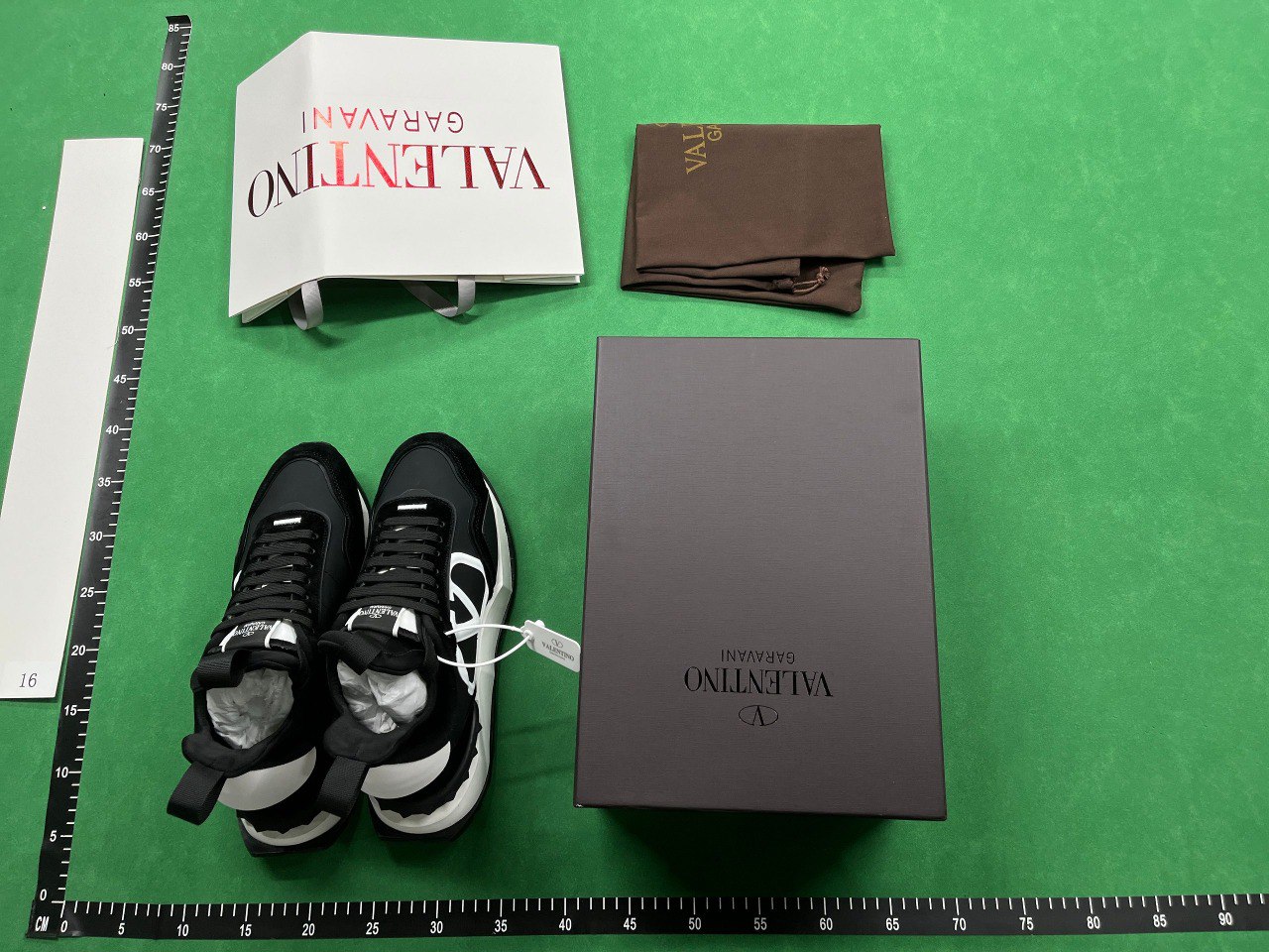 Valentino -2