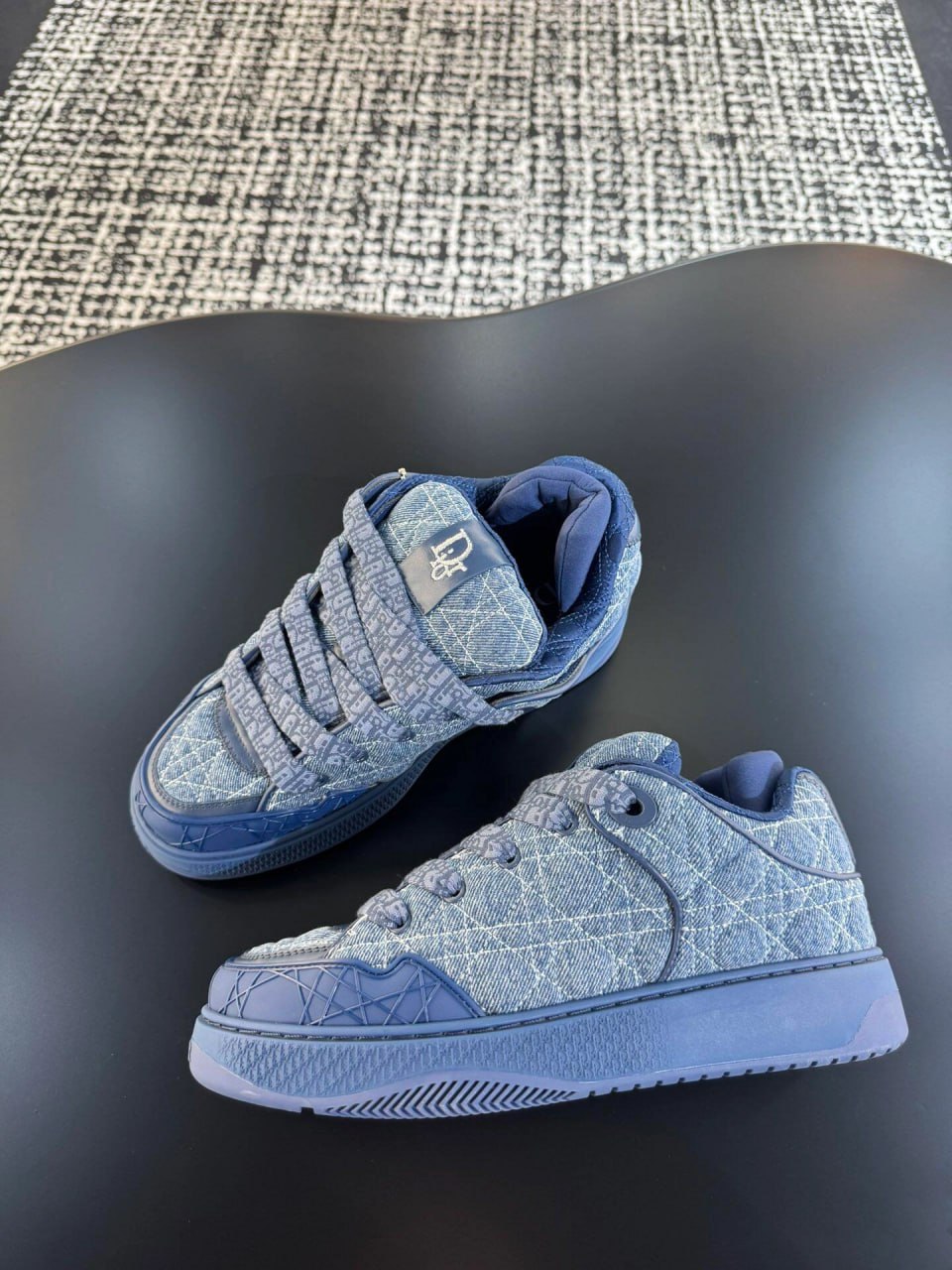 DIOR B9S