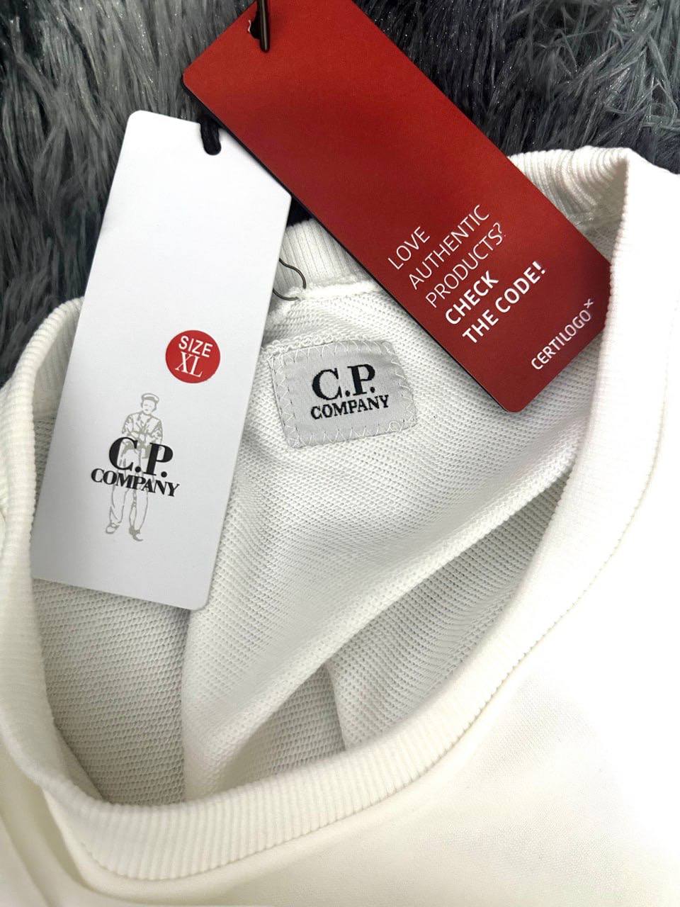 CP COMPANY SWEATER -3
