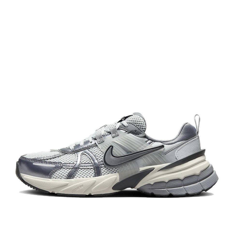 NIKE V2K RUN