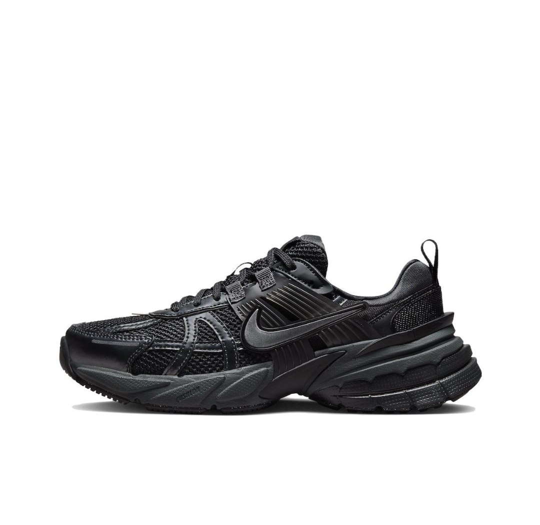 NIKE V2K RUN -4