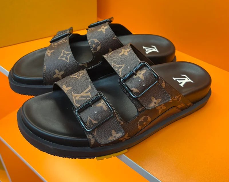 LV slippers -2