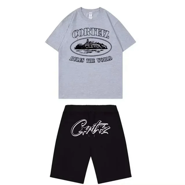 T-Shirts      -3
