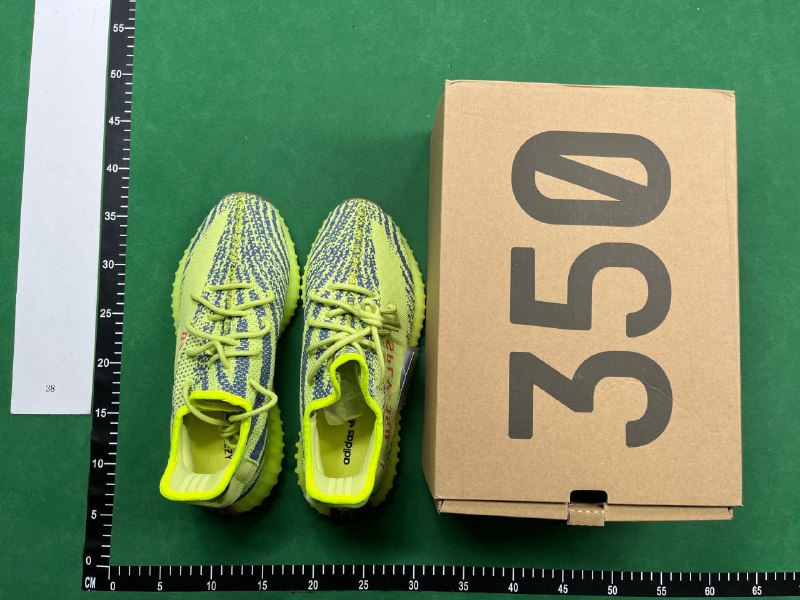 GD-YEEZY350 -4