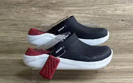 Crocs sandals -4