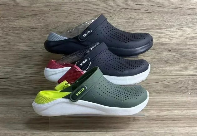 Crocs sandals -3