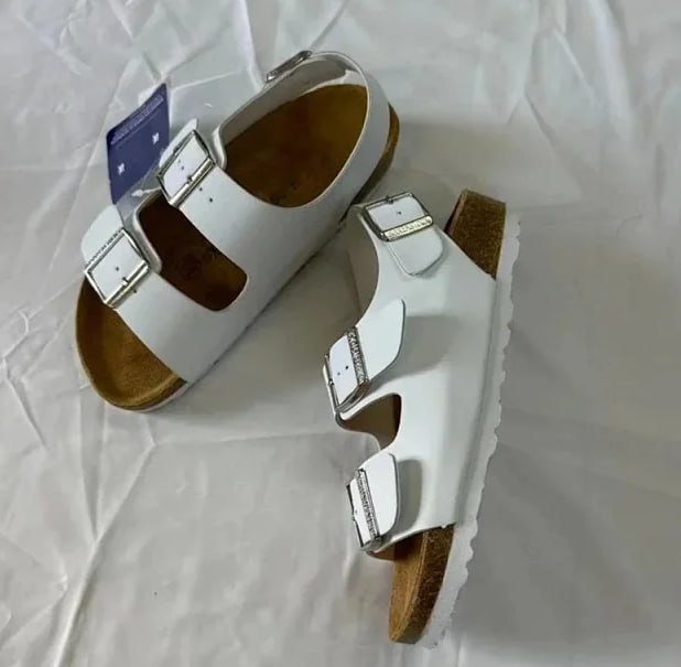 Buckled flat slippers -3