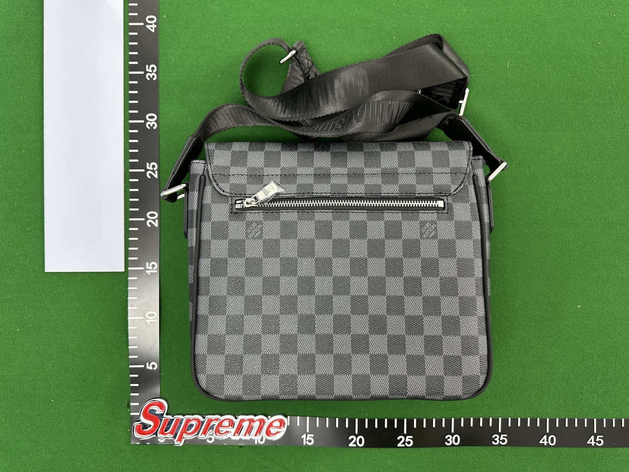 Louis Vuitton Shoulder Bag  -2