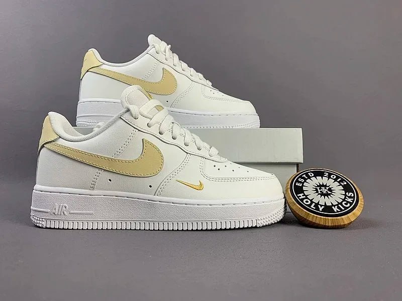 Air Force 1 x Travis Scott 
