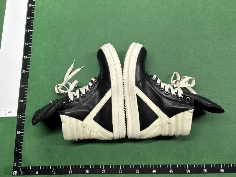 Rick on shoes -2