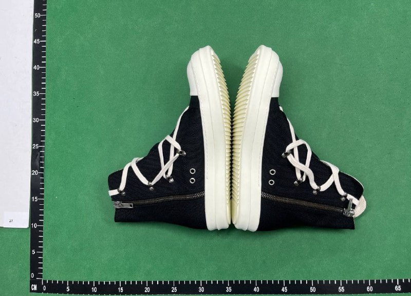 Rick on shoes -4