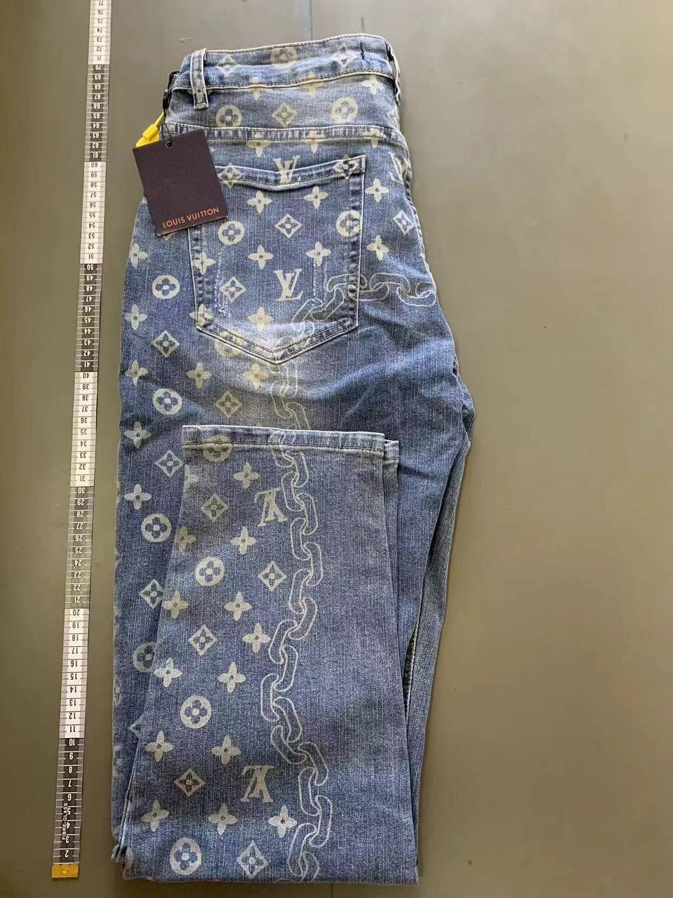  LV Jeans -3