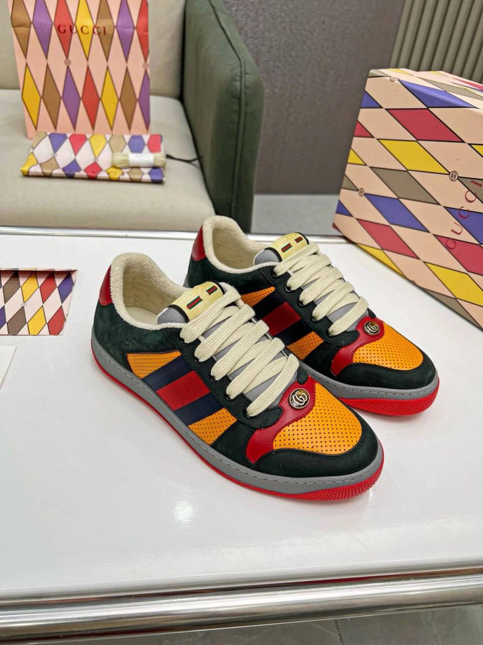 GUCCI Screener