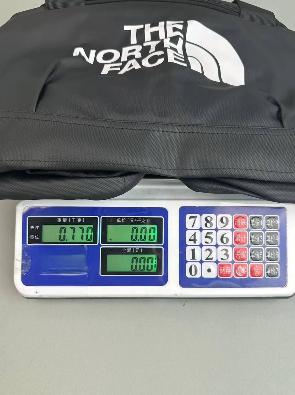TNF Travel Bag -3