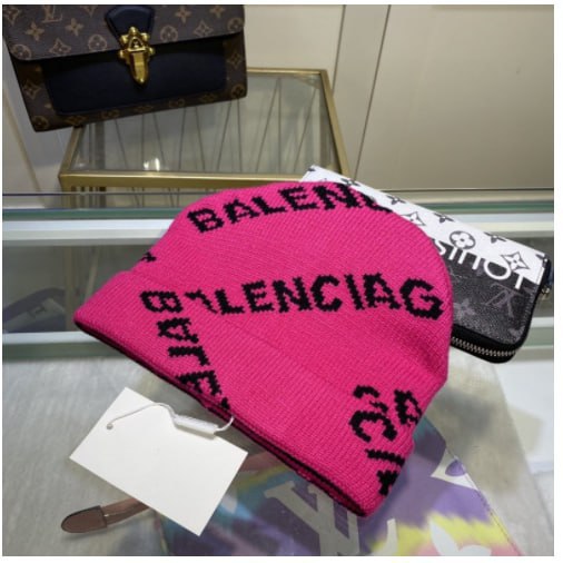 BLENCIAG Knitted Hat  -4