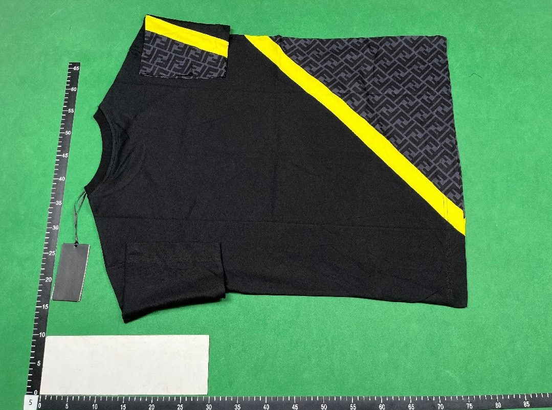 FENDI Tee -4
