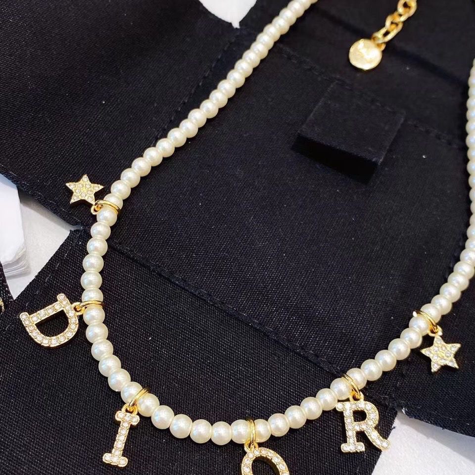 Dior necklace -3