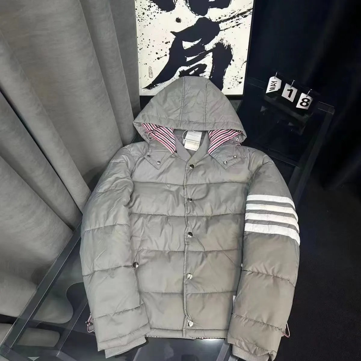 THOM BROWNE  -2