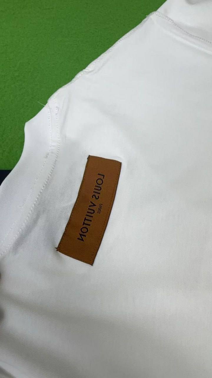 LOUIS VUITTON T-SHIRT  Short sleeve -4
