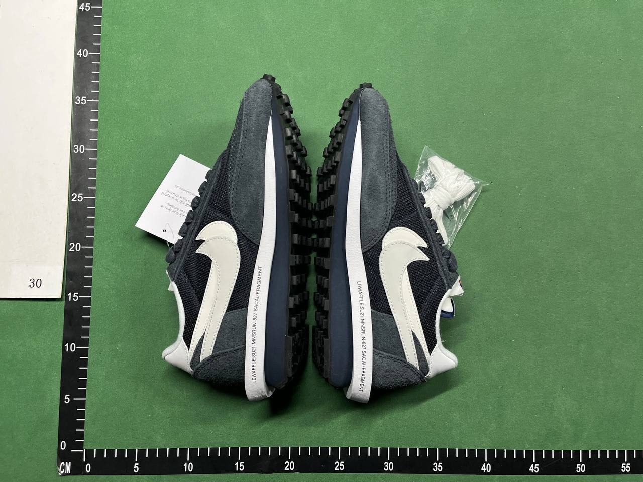 Sacai x Nike waffle -3