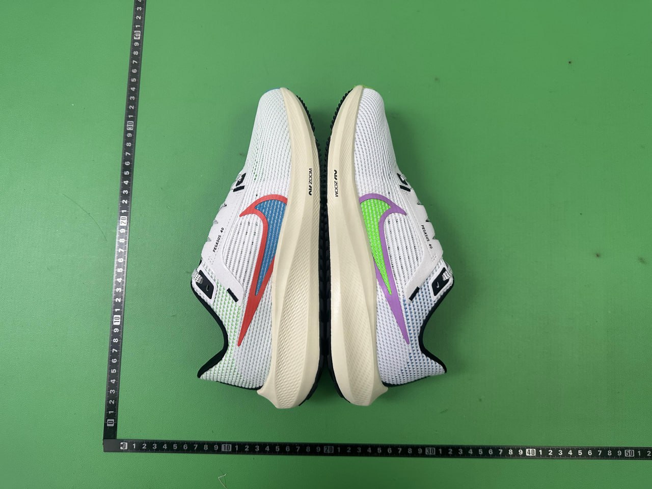 NIKE Air Zoom pegasus40 -3