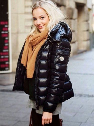 moncler down jacket NFC (12+)