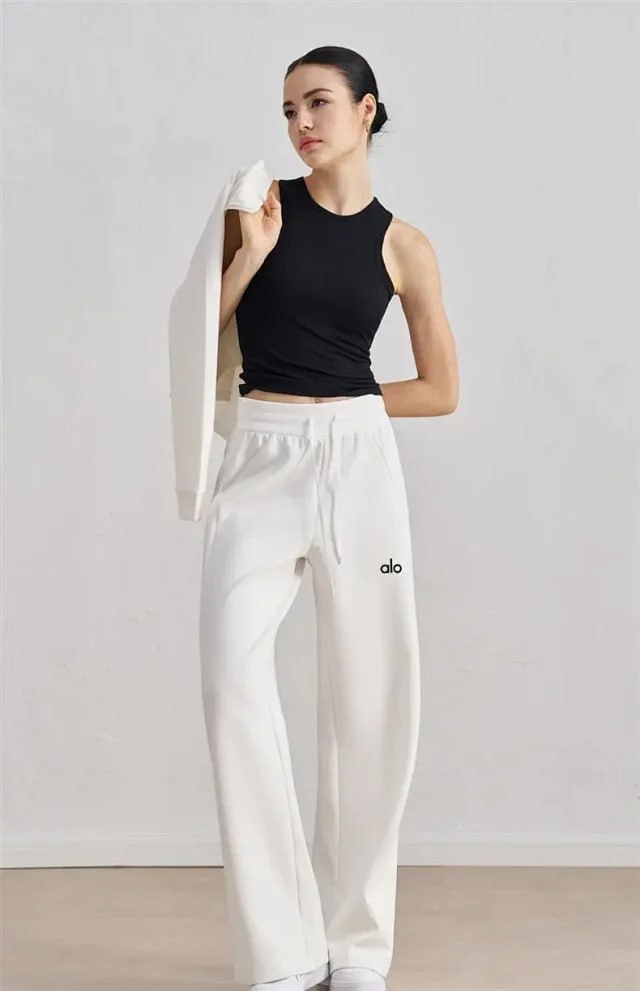  ALO pants -4