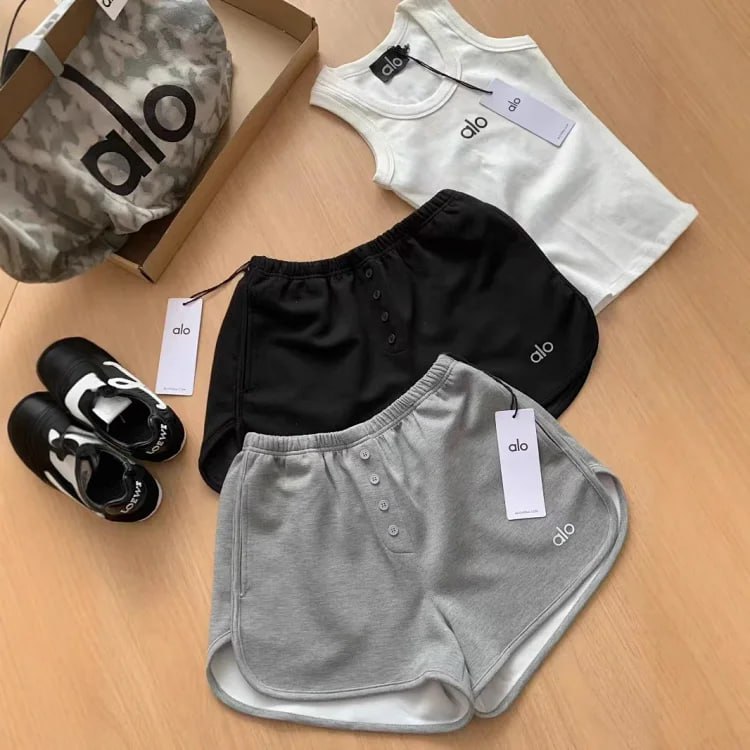 ALO shorts -4