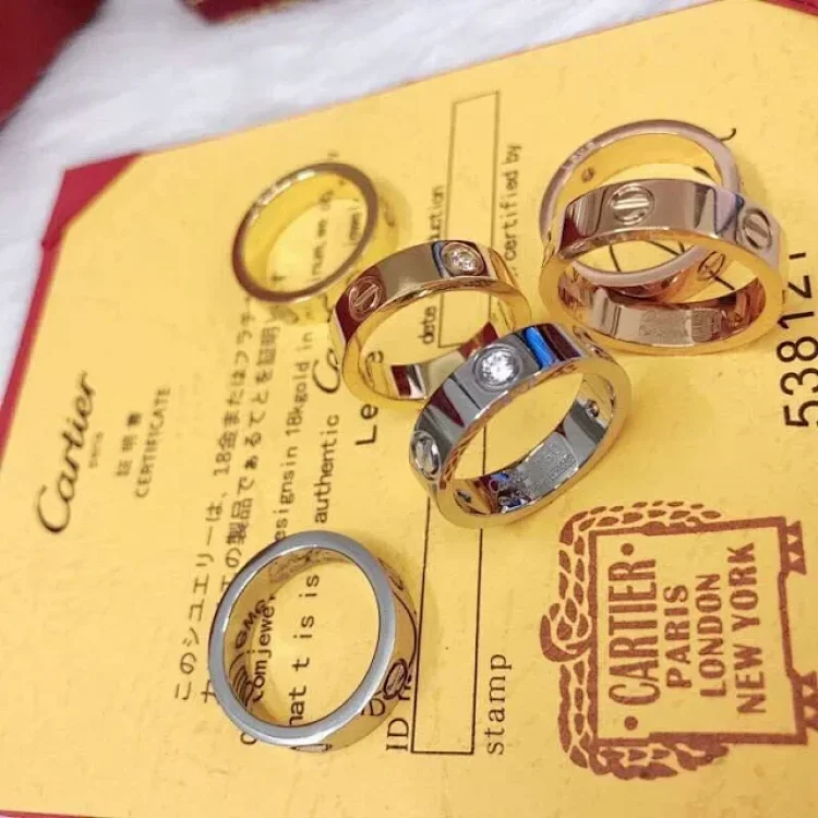 Cartier ring 