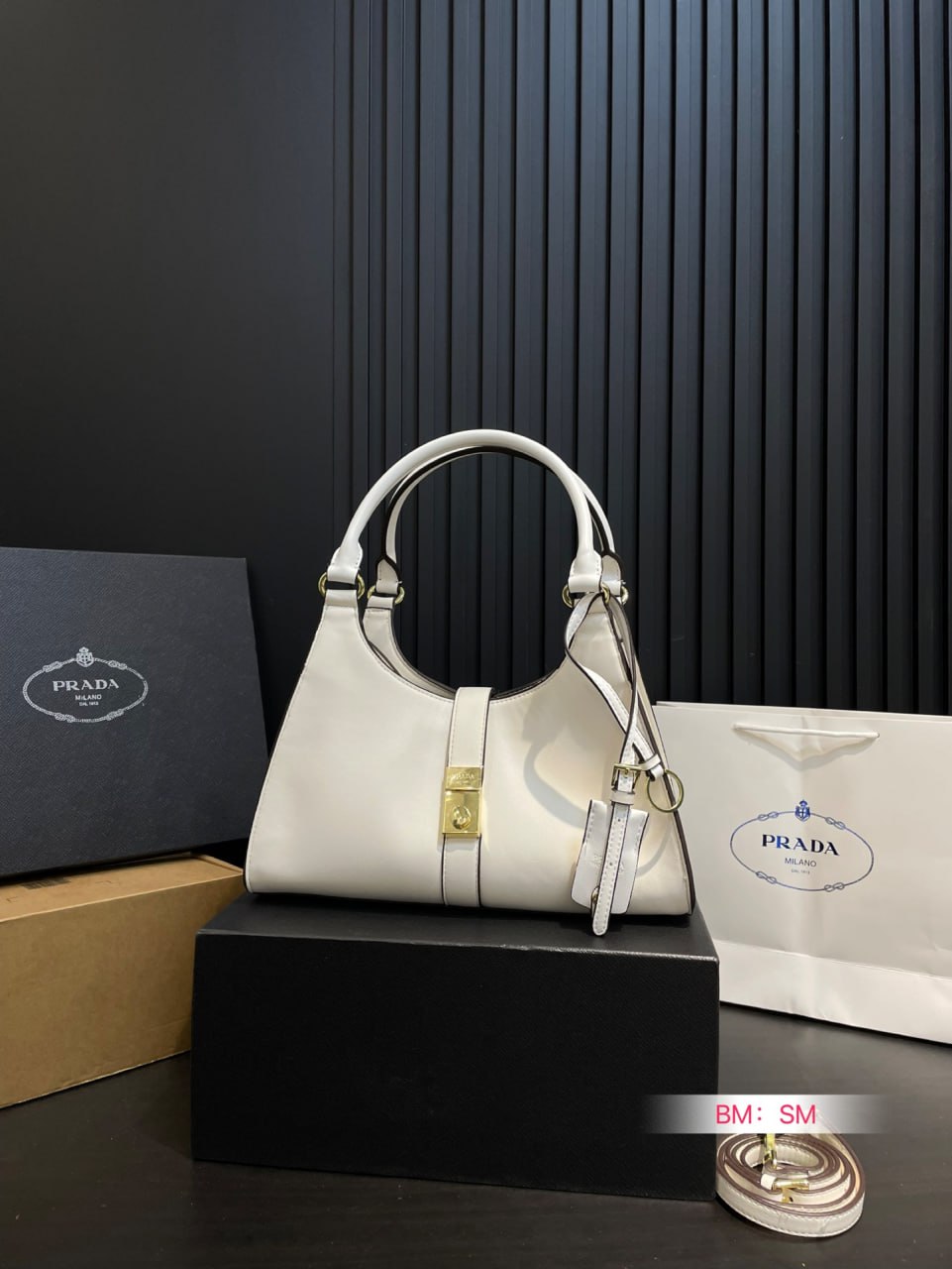 PRADA BAG -4