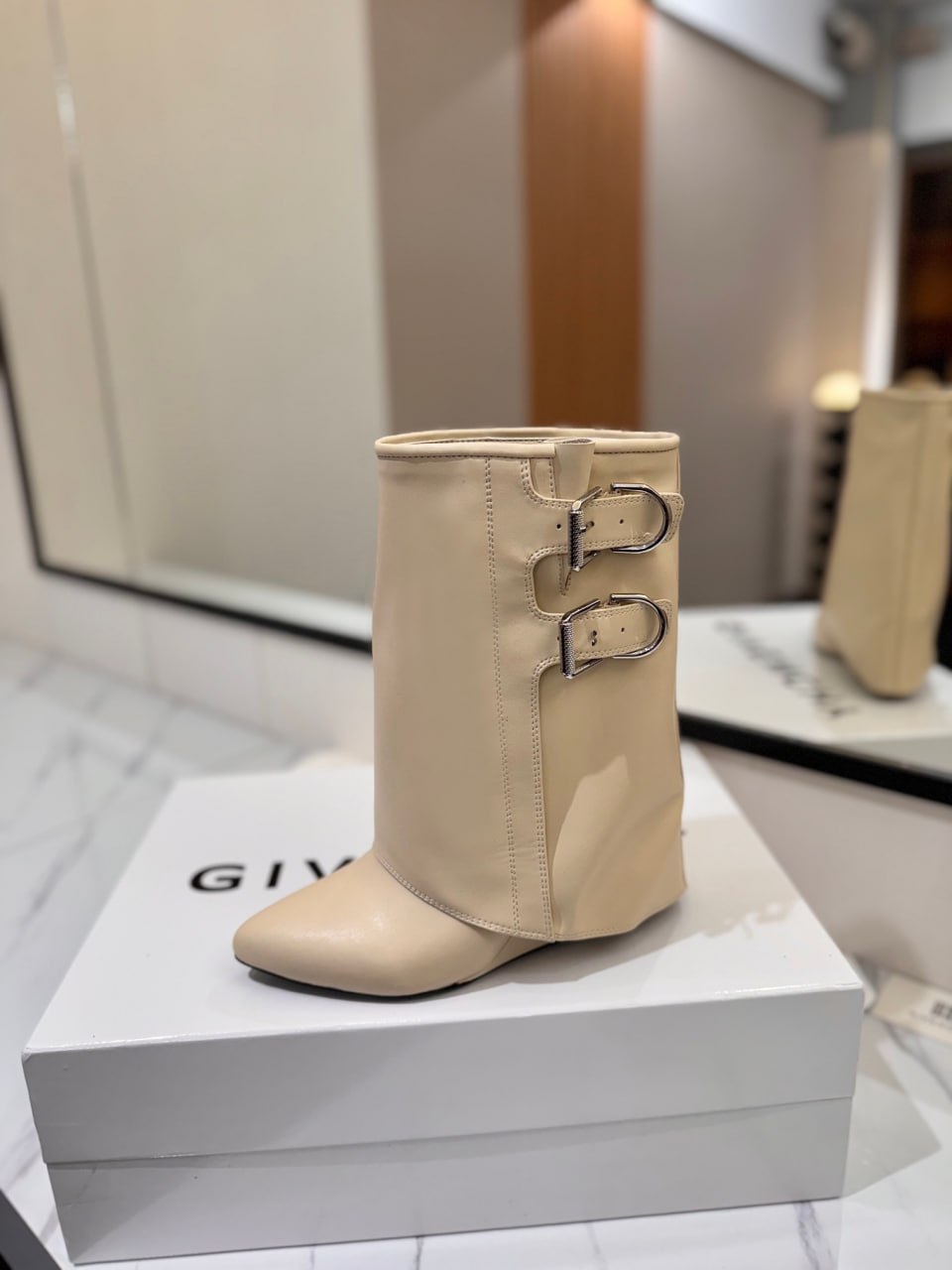 GIVENCH  High Heeled Boots -3