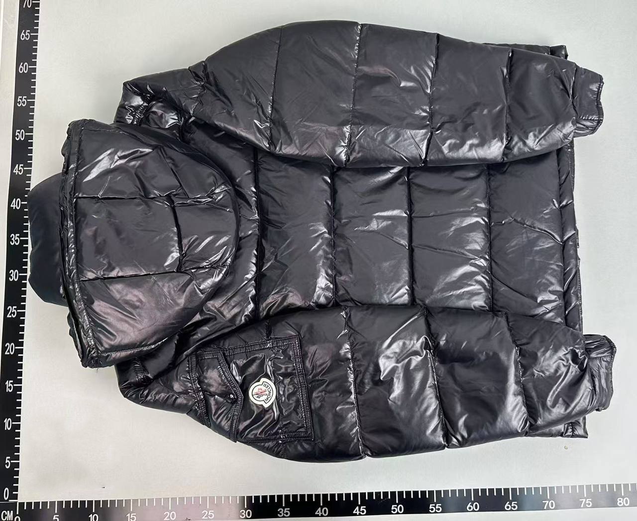 MONCLER Down -3