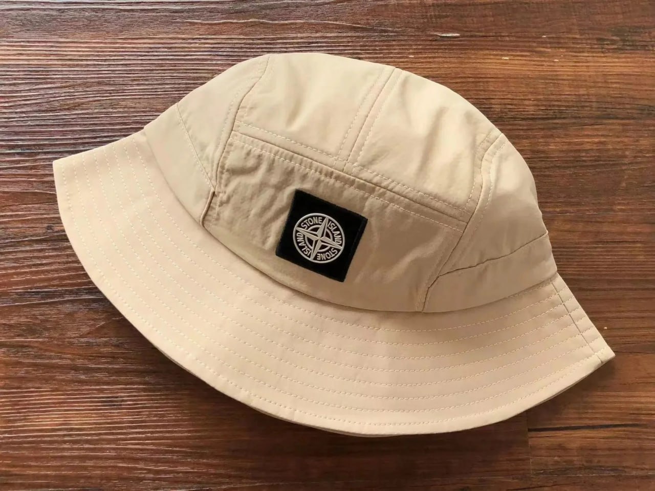 Stone Island Beanie（26+ Styles