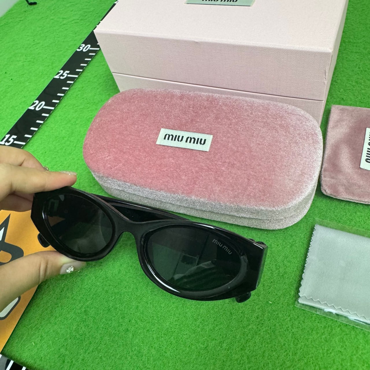 Miumiu\Prada Sunglasses -5