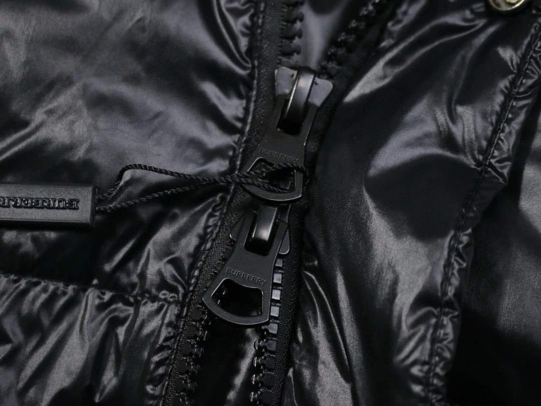 Burberry Nylon Puffer Jacket -4