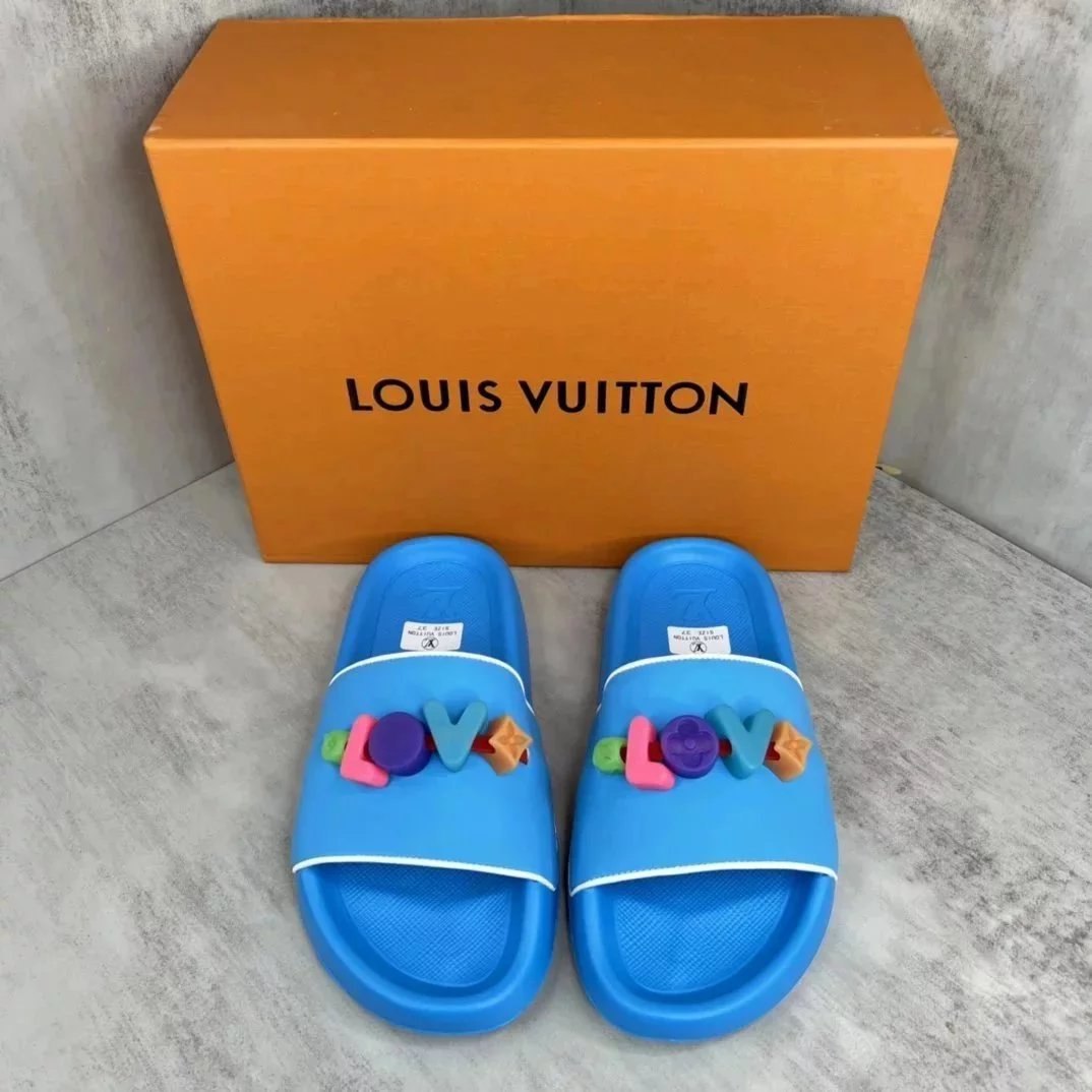 1:1 Louis Vuitton Slippers