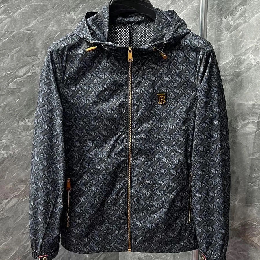 Burberry   Moncler  prada  dior  THE NORTH FACE    Jackets -3