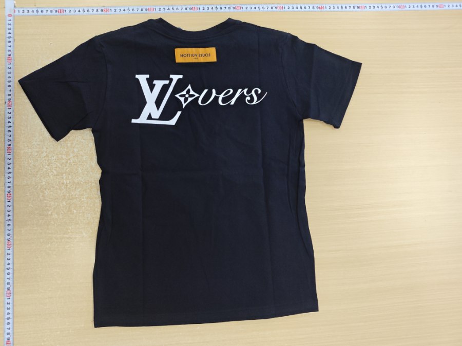 LV T-Shirt -3