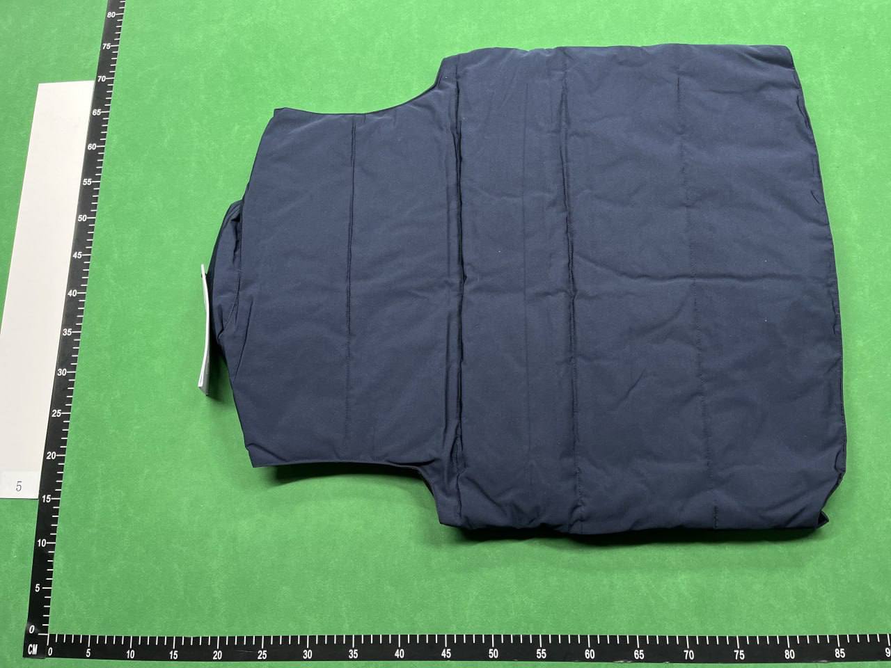Canada Goose    -3