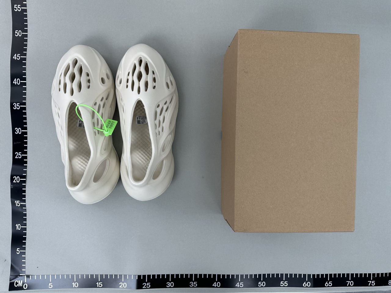 Yeezy Foam -2
