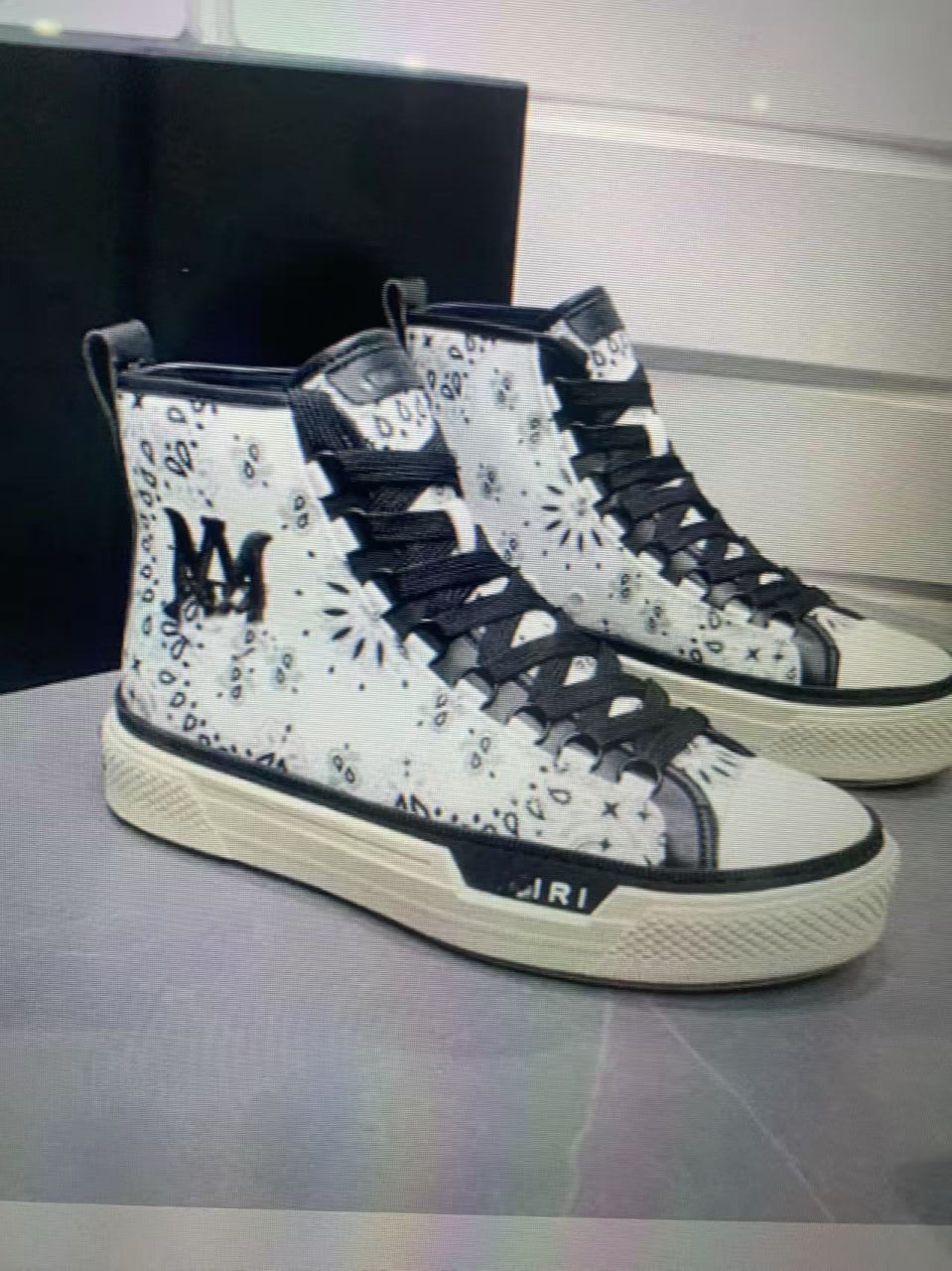 AMIRI